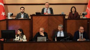 ibb meclisinde gazzenin kardes sehir olmasina yonelik onerge teklifi kabul edildi O6f6TeZC.jpg