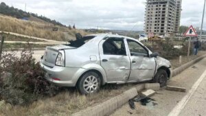 kastamonuda takla atan otomobilde 2 yarali 59EqXzkF.jpg