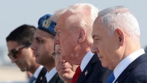 netanyahu misirdaki gazze zirvesine katilacak sisi ile telefonda gorustu TBSI38m9.jpg